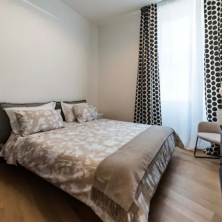 Dream San Babila Appartement Milan